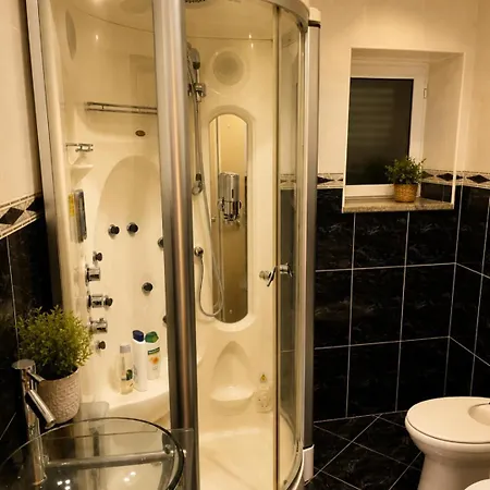 Refugio Rodrigues - Piscina & Jacuzzi Privados - Geres Valbom (Braga)