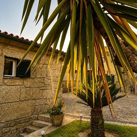 Refugio Rodrigues - Piscina & Jacuzzi Privados - Geres Ferienhaus